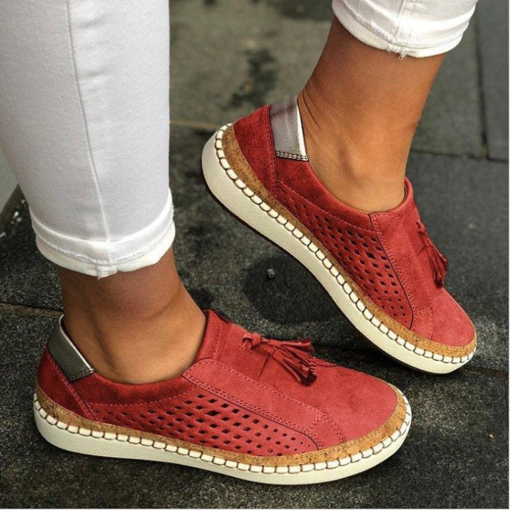 Breathable Slip-On Shoes with Orthopaedic Support and Lightweight Comfort for Everyday Wear