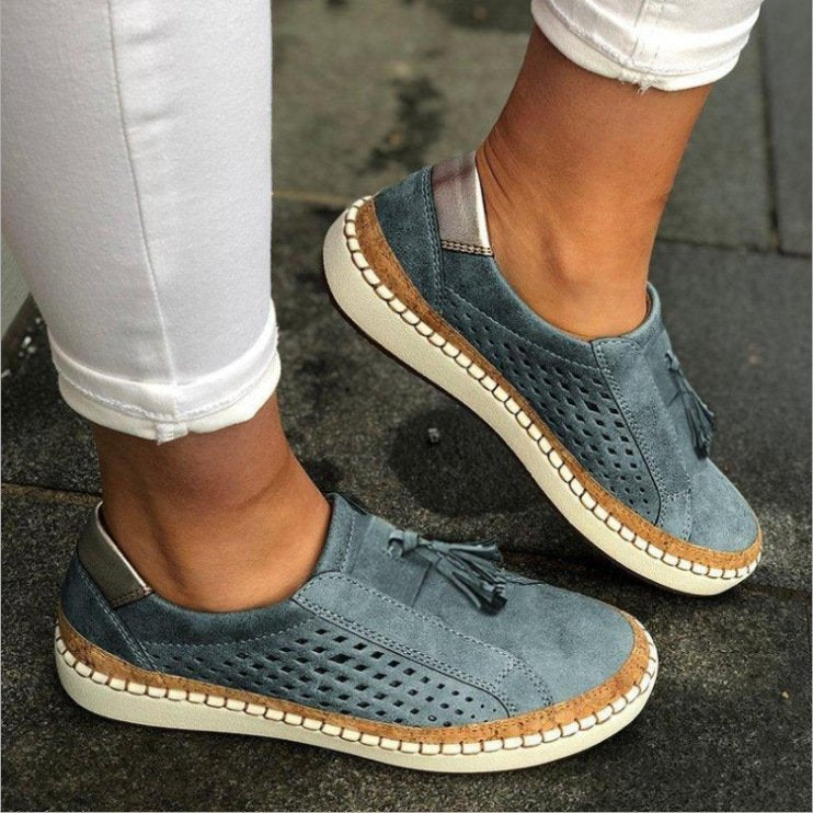 Breathable Slip-On Shoes with Orthopaedic Support and Lightweight Comfort for Everyday Wear