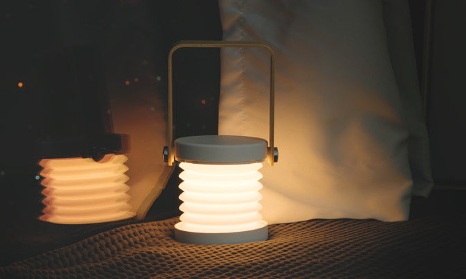 Foldable lantern night light with wooden handle