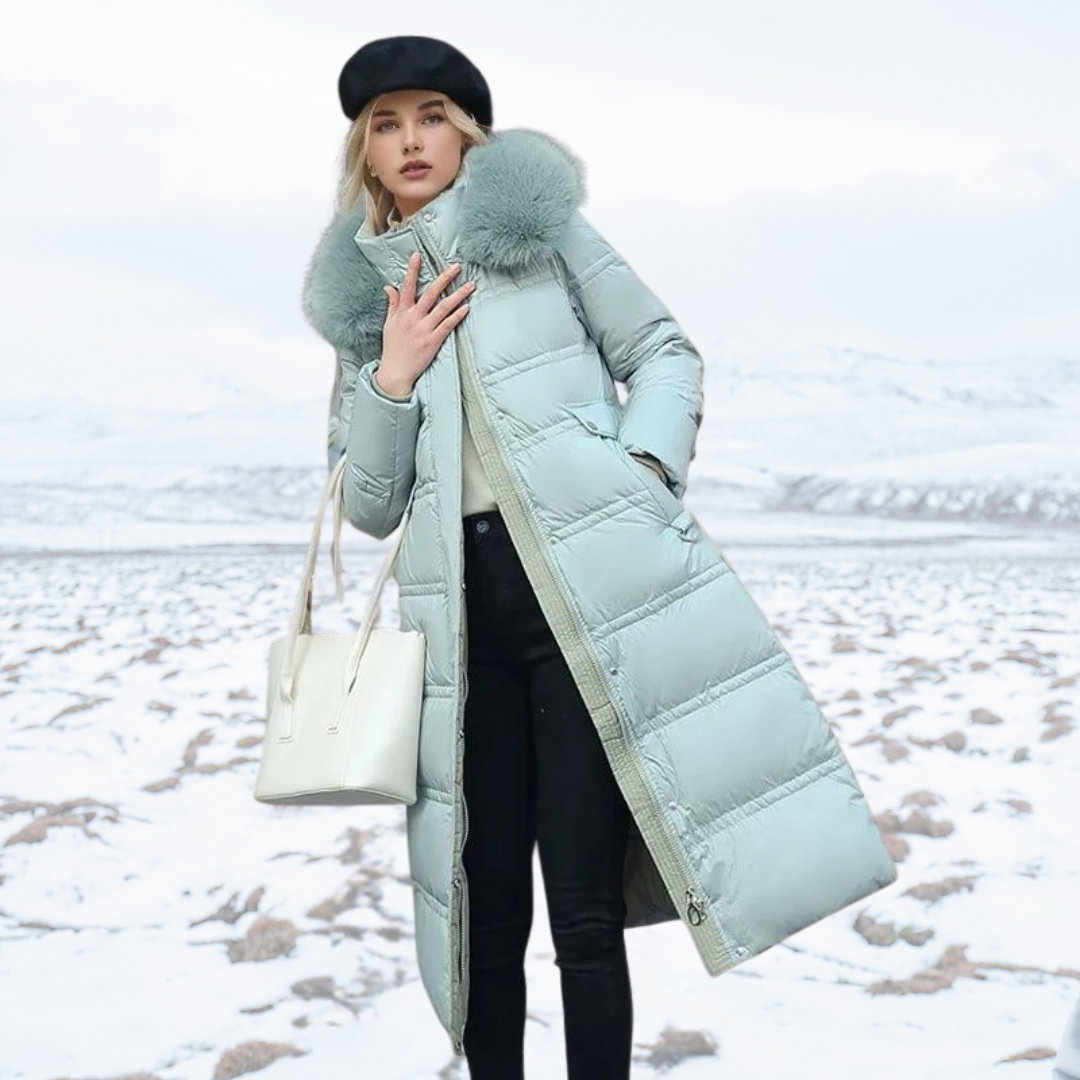Insulating Women’s Puffer Coat - Quilted, Fur Trimmed