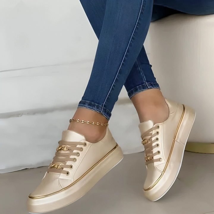 Trendy Black Low-Top Trainers with Gold Accents for All-Day Comfort and Durable PU Leather Construction