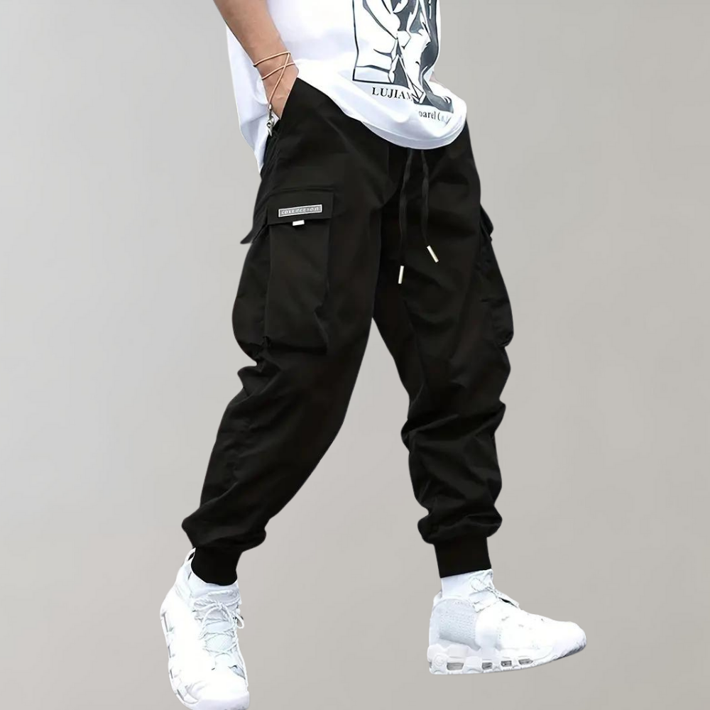 Relaxed Fit Black Cargo Trousers for Men, Breathable and Flexible Casual Trousers with Functional Pockets