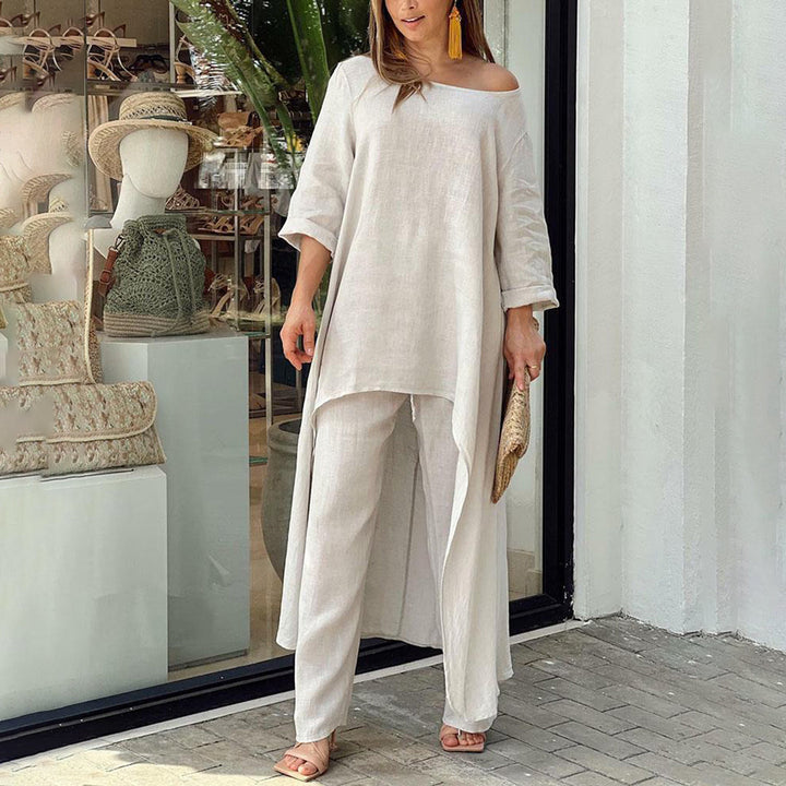 Lightweight &amp; Flattering women’s two-piece set – airy blouse and Trousers, linen and cotton, for summer outings