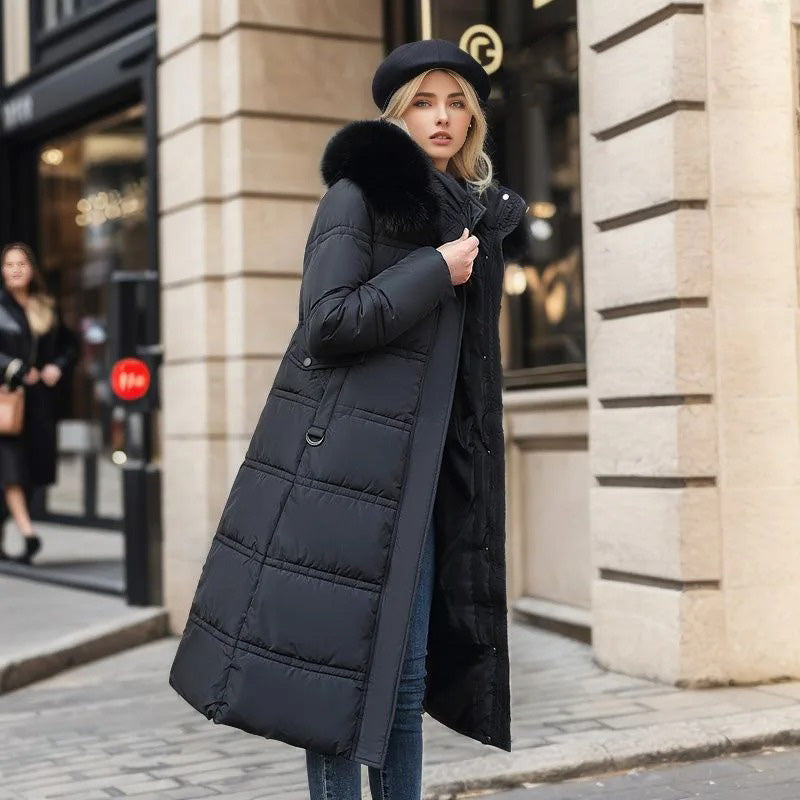 Insulating Women’s Puffer Coat - Quilted, Fur Trimmed