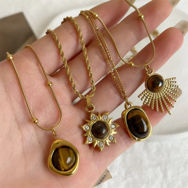 Layered Gold Tone Necklace Set With Resin Stone Pendants Boho Statement jewellery Gift Idea Fall 2026