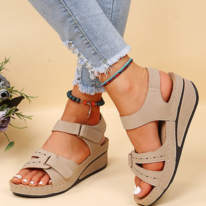 Orthopaedic Summer Sandals for Women, Breathable Design with Supportive Fit, Elegant and Comfortable for Daily Wear