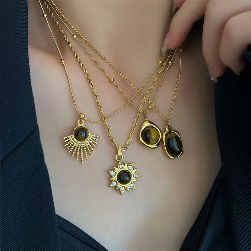 Layered Gold Tone Necklace Set With Resin Stone Pendants Boho Statement jewellery Gift Idea Fall 2026