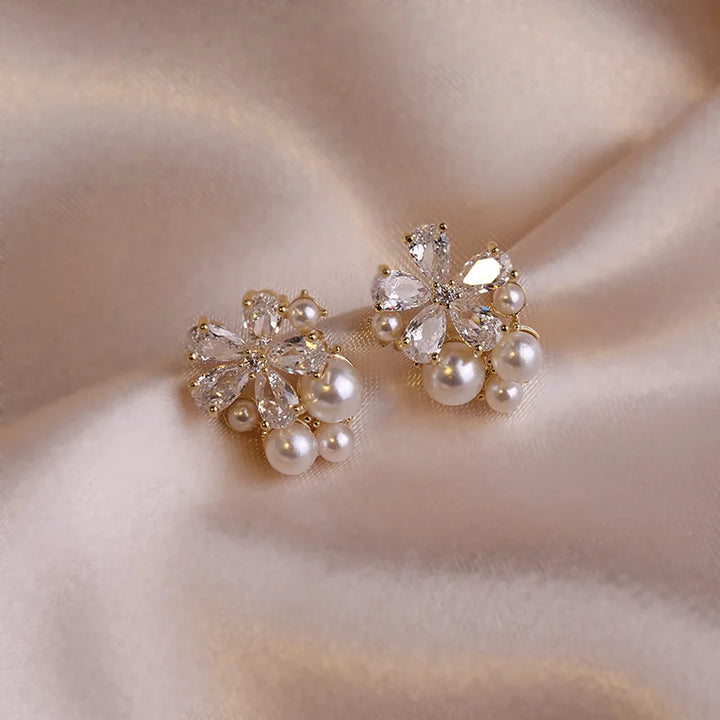 Crystal Flower Earrings Pearl Drop Gold Tone – Korean Style Party jewellery, Fall 2026 Gift Idea