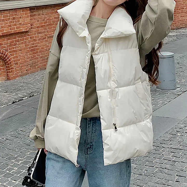 Insulating Women Puffer Vest - Quilted Polyester Winter