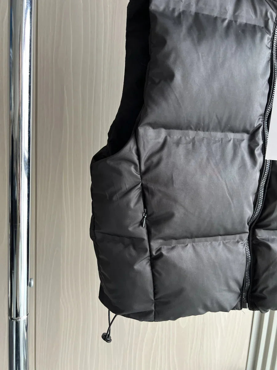 Insulating Women’s Puffer Vest - Oversized Quilted Cotton