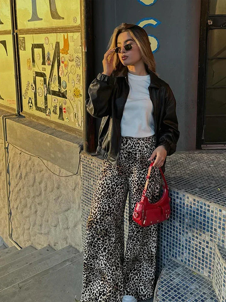 Wide Leg Leopard Print Trousers for Women, High Waist Comfortable Trousers for Casual and Chic Occasions