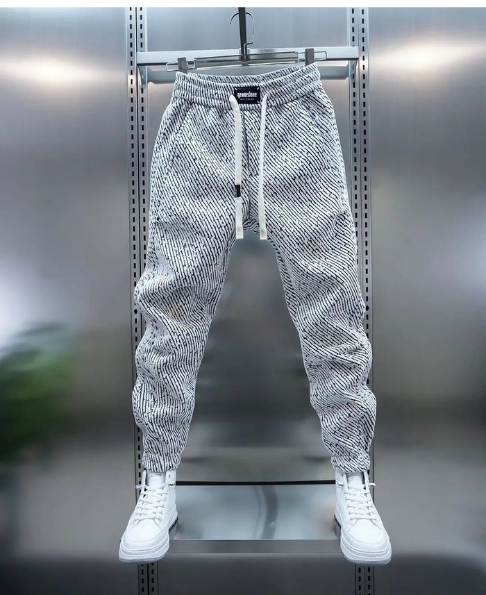 Casual Patterned Men's Trousers with Adjustable Fit and Breathable Fabric, Modern Design for Stylish Comfort