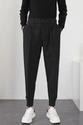 Sophisticated men’s trousers – tailored fit, durable fabric, for formal occasions
