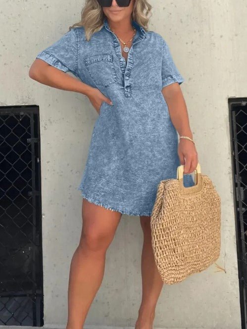 Relaxed Denim Dress for Women, Comfortable Fit, Versatile Knee-Length Style for Casual and Semi-Formal Occasions
