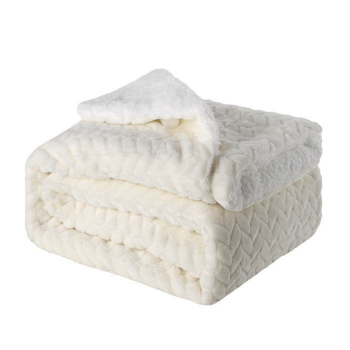 Plovena Thick sherpa blanket with fluffy lamb-style reverse