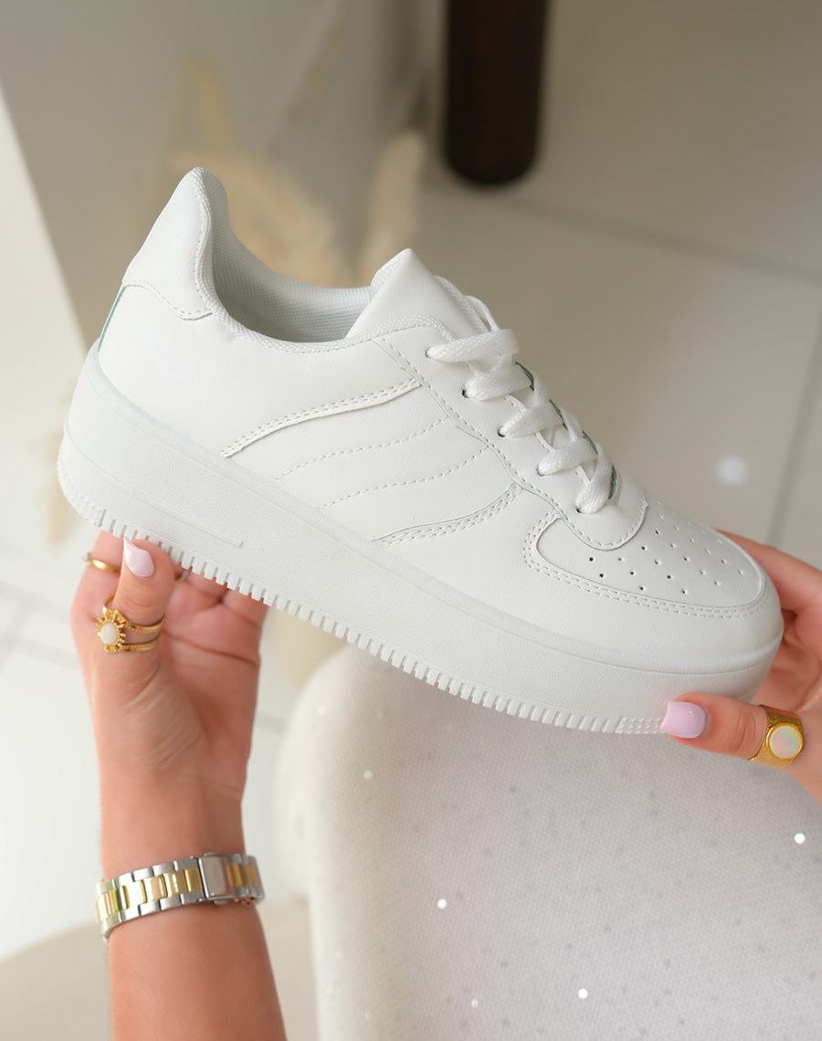 White Platform Trainers for Women, Comfortable Casual Footwear with Versatile Design and 45 cm Height