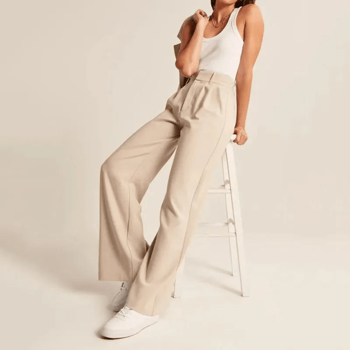 Pleated Trousers for Women, High-Quality Relaxed Fit Trousers with Sophisticated Design, Versatile for Casual and Formal Wear